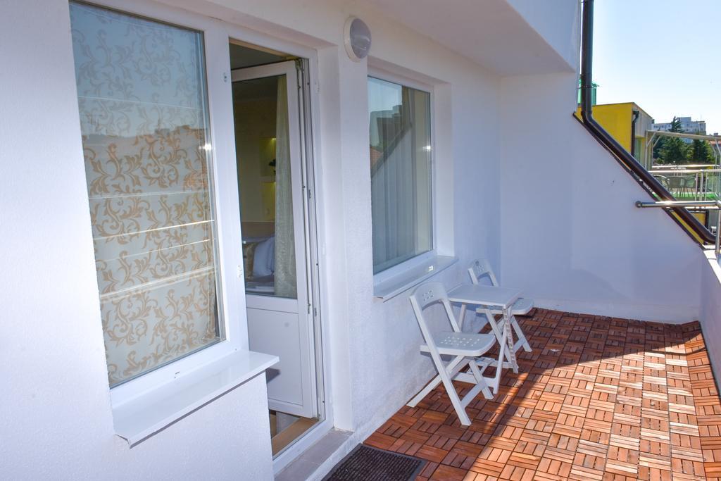 Luxury Apartments Burgasz Kültér fotó